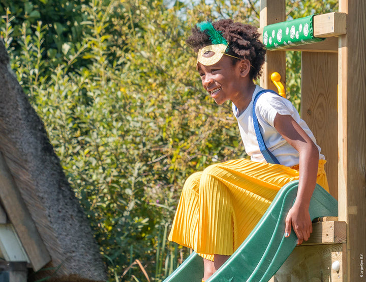 Jungle Teepee | Wooden climbing frame with swing